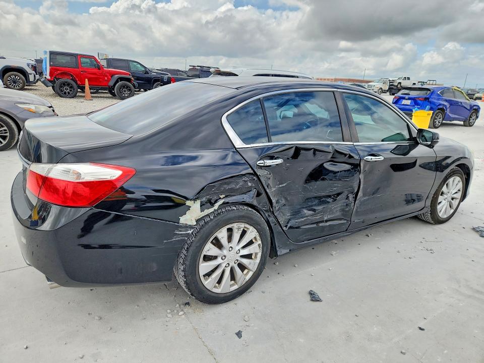 2014 Honda Accord მანქანა იყიდება აუქციონზე, vin: 1HGCR2F74EA299692, აუქციონის ნომერი: 49274806