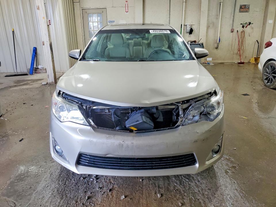 2014 Toyota Camry მანქანა იყიდება აუქციონზე, vin: 4T1BF1FK1EU787543, აუქციონის ნომერი: 49248076