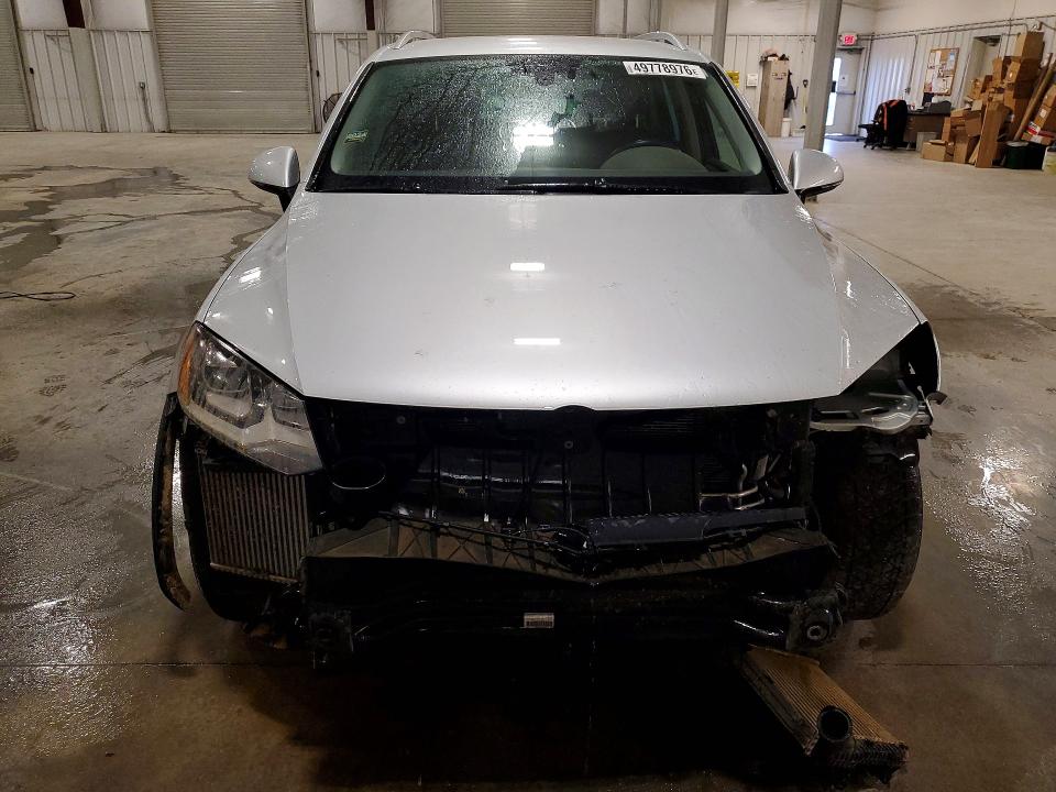 49778976 :رقم المزاد ، WVGEP9BP3DD013285 vin ، 2013 Volkswagen Touareg مزاد بيع