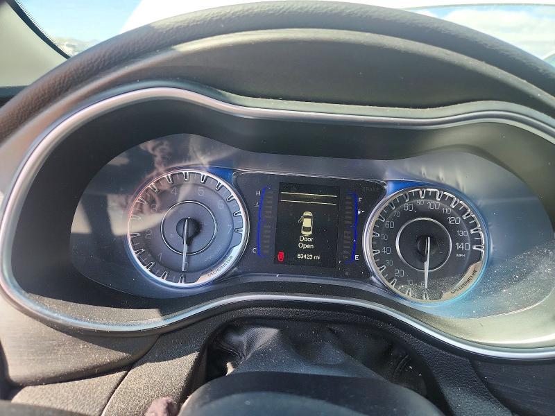 Продажа на аукционе авто 2016 Chrysler 200, vin: 1C3CCCFB3GN186374, номер лота: 50301896