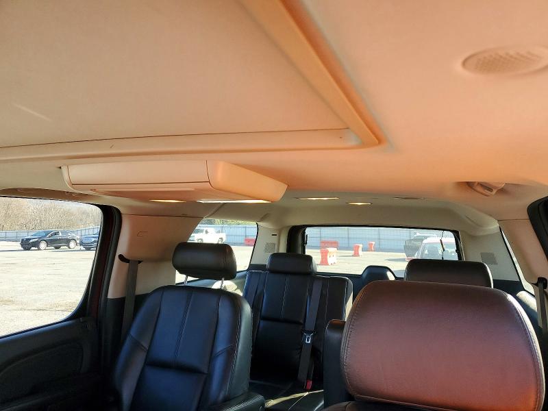 Продажа на аукционе авто 2008 Gmc Yukon Xl, vin: 1GKFK66818J235702, номер лота: 48857246