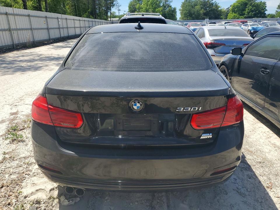 49033766 :رقم المزاد ، WBA8B9G50JNU95918 vin ، 2018 Bmw 330 مزاد بيع