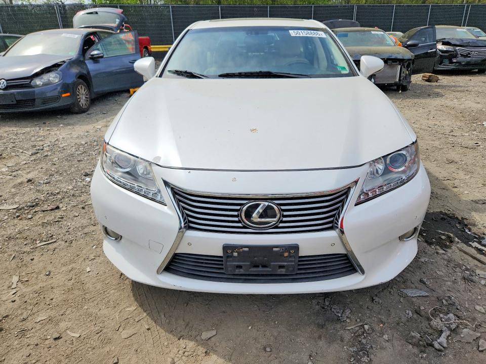 Продажа на аукционе авто 2015 Lexus Es, vin: JTHBK1GG4F2176637, номер лота: 50158886