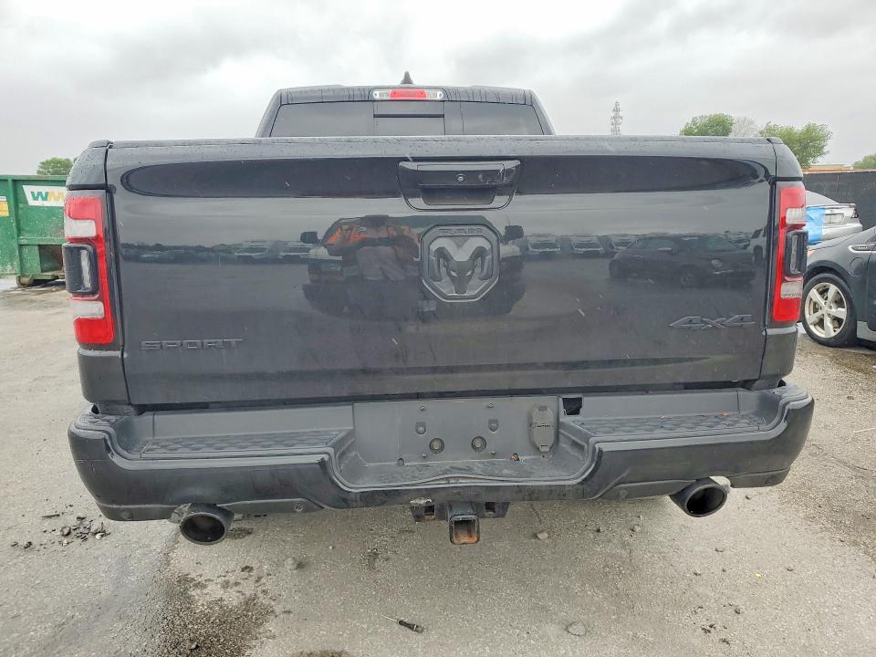 49234566 :رقم المزاد ، 1C6SRFTTXKN703917 vin ، 2019 Ram 1500 مزاد بيع