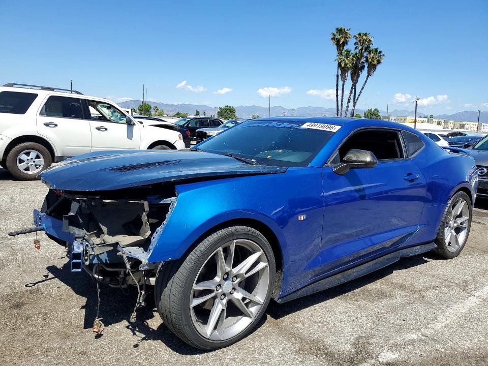 Продажа на аукционе авто 2018 Chevrolet Camaro, vin: 1G1FB1RX9J0182141, номер лота: 49919096