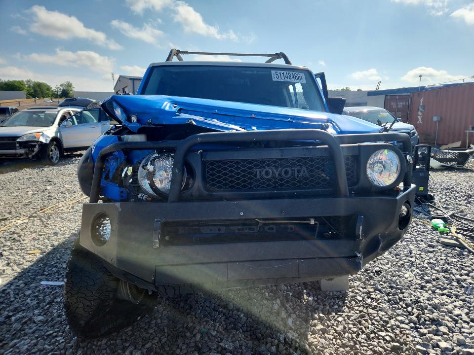 51148466 :رقم المزاد ، JTEZU11F270011821 vin ، 2007 Toyota Fj Cruiser مزاد بيع