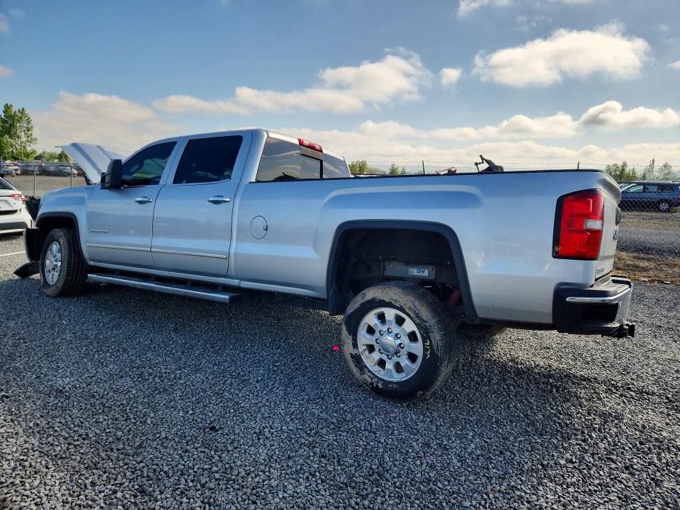51629526 :رقم المزاد ، 1GT12ZE80FF196562 vin ، 2015 Gmc Sierra مزاد بيع