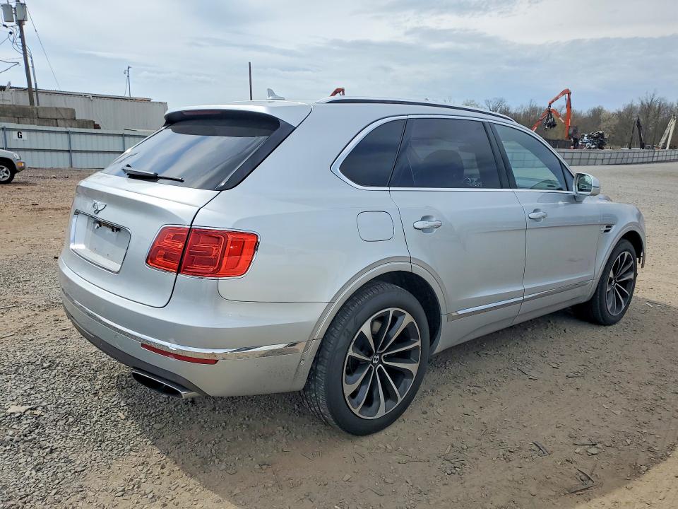 Aukcja sprzedaży 2017 Bentley Bentayga, vin: SJAAC2ZV0HC016071, numer aukcji: 49613566