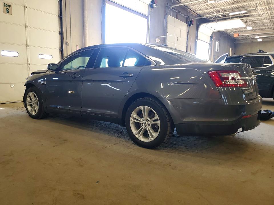 50425356 :رقم المزاد ، 1FAHP2E83FG181898 vin ، 2015 Ford Taurus مزاد بيع