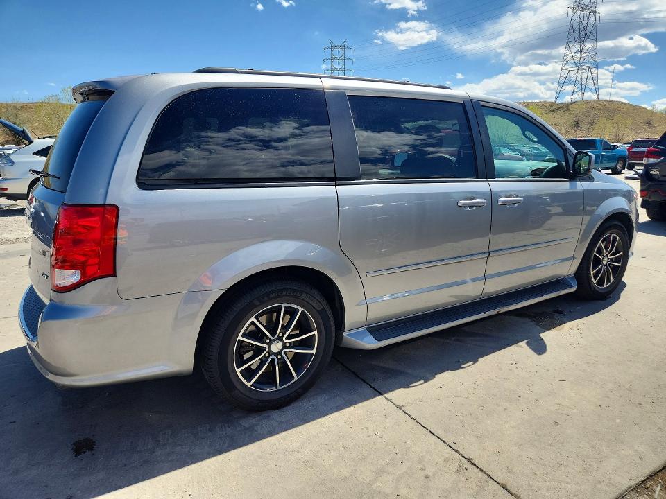 50116866 :رقم المزاد ، 2C4RDGEG7HR574851 vin ، 2017 Dodge Grand Caravan مزاد بيع