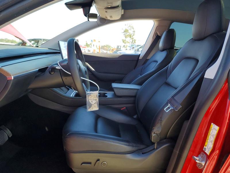 48596276 :رقم المزاد ، 5YJYGDED4MF163078 vin ، 2021 Tesla Model Y مزاد بيع