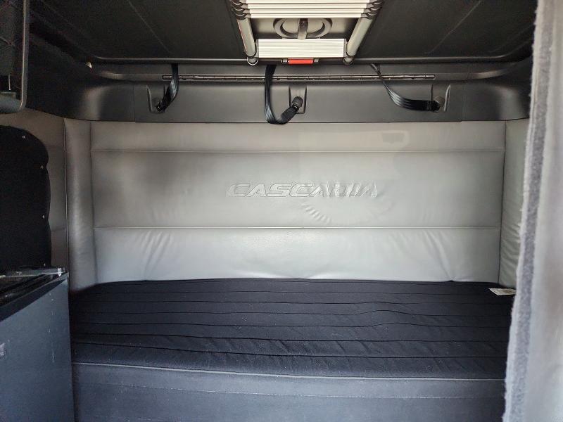 2022 Freigliner Cascadia 126 მანქანა იყიდება აუქციონზე, vin: 3AKJHHDR3NSNB1172, აუქციონის ნომერი: 51114446