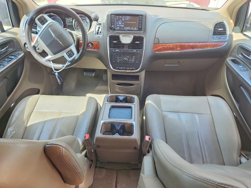 49827606 :رقم المزاد ، 2C4RC1BG1GR159706 vin ، 2016 Chrysler Town & Country مزاد بيع