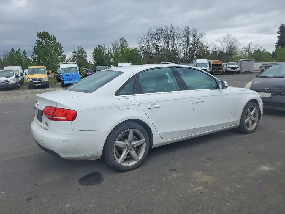 51154826 :رقم المزاد ، WAUFFAFL2BA098927 vin ، 2011 Audi A4 مزاد بيع