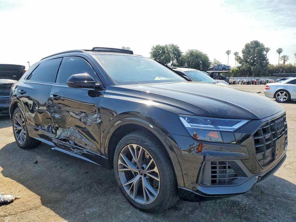 2022 Audi Q8 მანქანა იყიდება აუქციონზე, vin: WA1AVBF15ND003729, აუქციონის ნომერი: 49174766