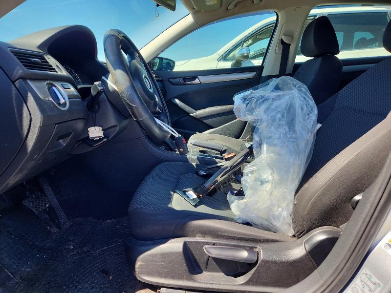 2012 Volkswagen Passat მანქანა იყიდება აუქციონზე, vin: 1VWAP7A34CC021158, აუქციონის ნომერი: 48706926