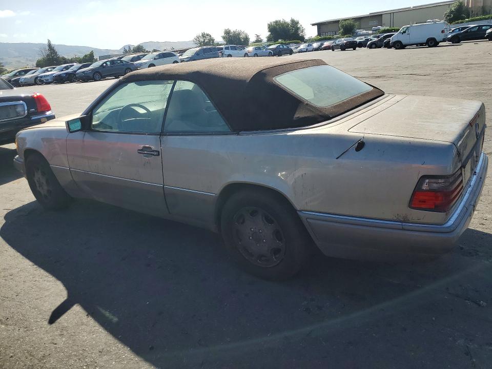 Aukcja sprzedaży 1995 Mercedes-benz E, vin: WDBEA66E9SC176974, numer aukcji: 49860726