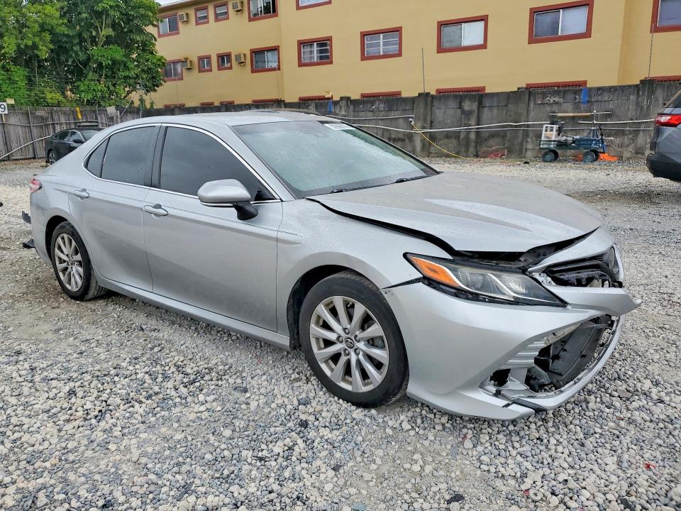 Продаж на аукціоні авто 2018 Toyota Camry, vin: JTNB11HK1J3047051, номер лоту: 50906036