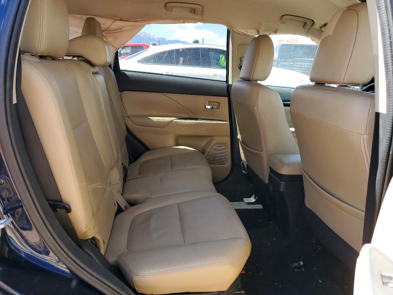 Продажа на аукционе авто 2018 Mitsubishi Outlander, vin: JA4AZ3A35JZ025102, номер лота: 50766366