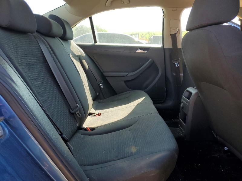 49402136 :رقم المزاد ، 3VW267AJ6GM340345 vin ، 2016 Volkswagen Jetta مزاد بيع