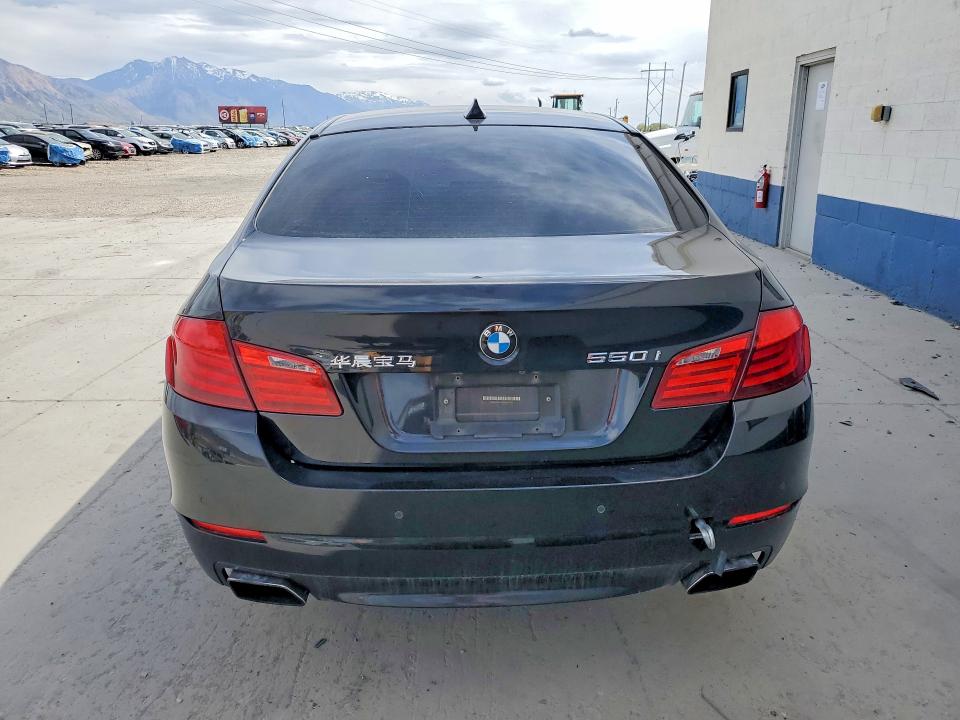 2011 Bmw 550 მანქანა იყიდება აუქციონზე, vin: WBAFR9C5XBC599323, აუქციონის ნომერი: 49585086