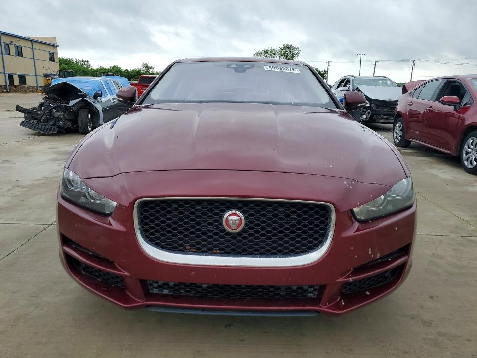 49593376 :رقم المزاد ، SAJAE4BG1HA969756 vin ، 2017 Jaguar Xe مزاد بيع