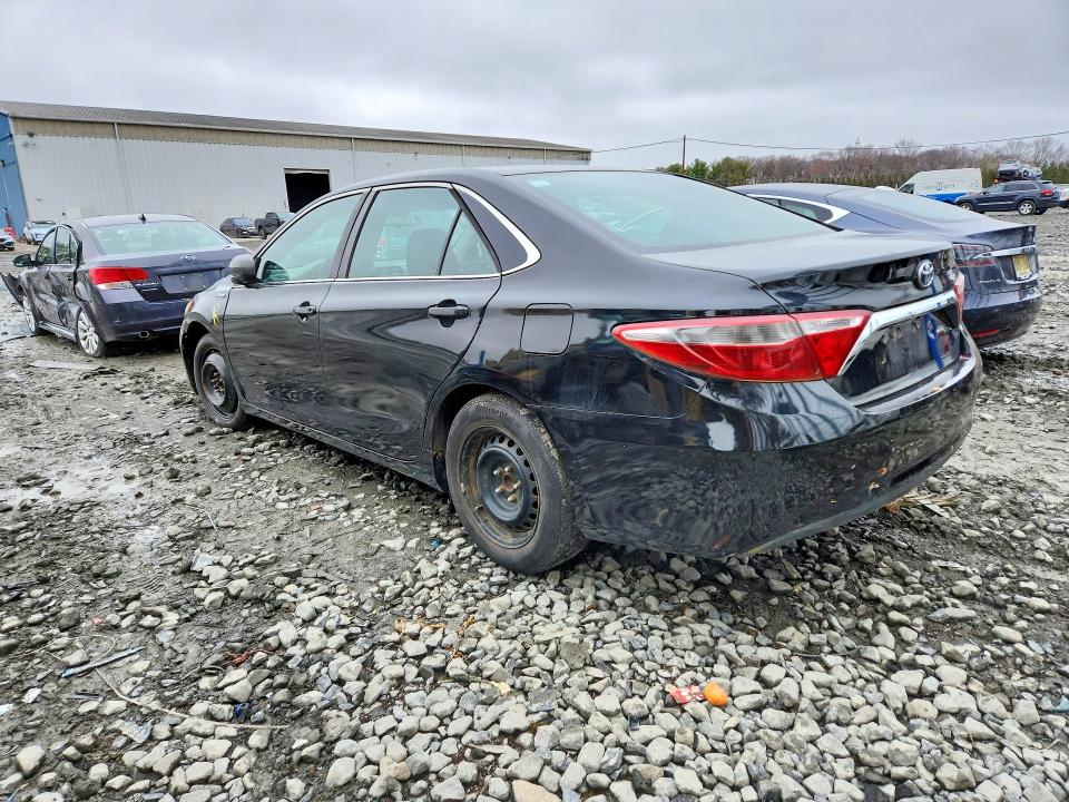 2015 Toyota Camry Hybrid მანქანა იყიდება აუქციონზე, vin: 4T1BD1FK0FU150036, აუქციონის ნომერი: 48635406