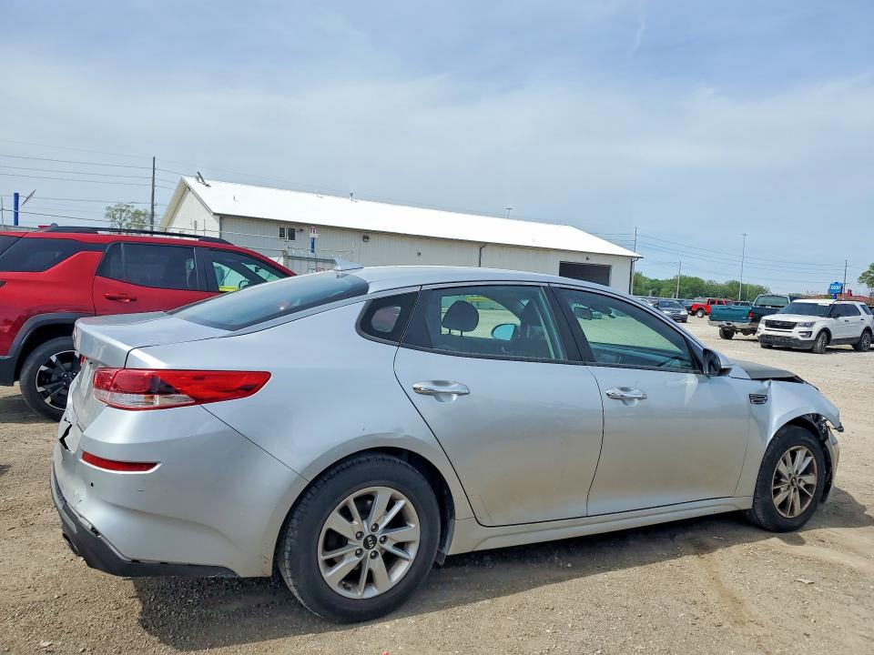 Продажа на аукционе авто 2019 Kia Optima Lx, vin: 5XXGT4L3XKG275816, номер лота: 51415986