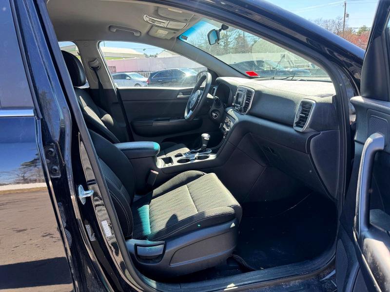 Продаж на аукціоні авто 2017 Kia Sportage, vin: KNDPMCACXH7077250, номер лоту: 49458216