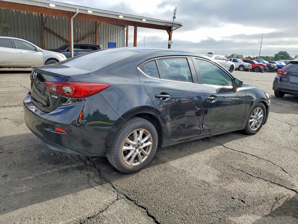 51005386 :رقم المزاد ، 3MZBM1V73FM221068 vin ، 2015 Mazda 3 مزاد بيع