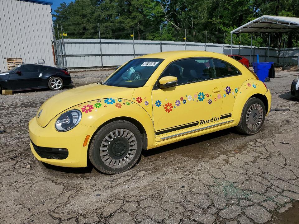 51484776 :رقم المزاد ، 3VWJP7AT3EM631733 vin ، 2014 Volkswagen Beetle مزاد بيع