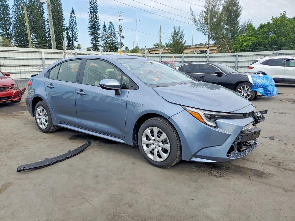 2026 Toyota Corolla Hybrid მანქანა იყიდება აუქციონზე, vin: JTDBCMFE4T3142140, აუქციონის ნომერი: 51770586
