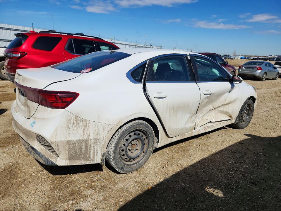 2022 Kia Forte მანქანა იყიდება აუქციონზე, vin: 3KPF34AD3NE473397, აუქციონის ნომერი: 49477856
