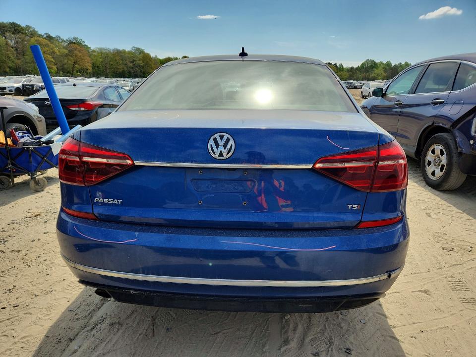 Aukcja sprzedaży 2017 Volkswagen Passat, vin: 1VWDT7A32HC023698, numer aukcji: 49751396