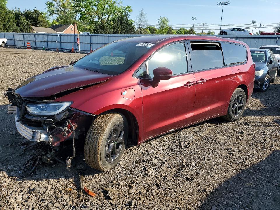 50923836 :رقم المزاد ، 2C4RC1L71NR127401 vin ، 2022 Chrysler Pacifica مزاد بيع