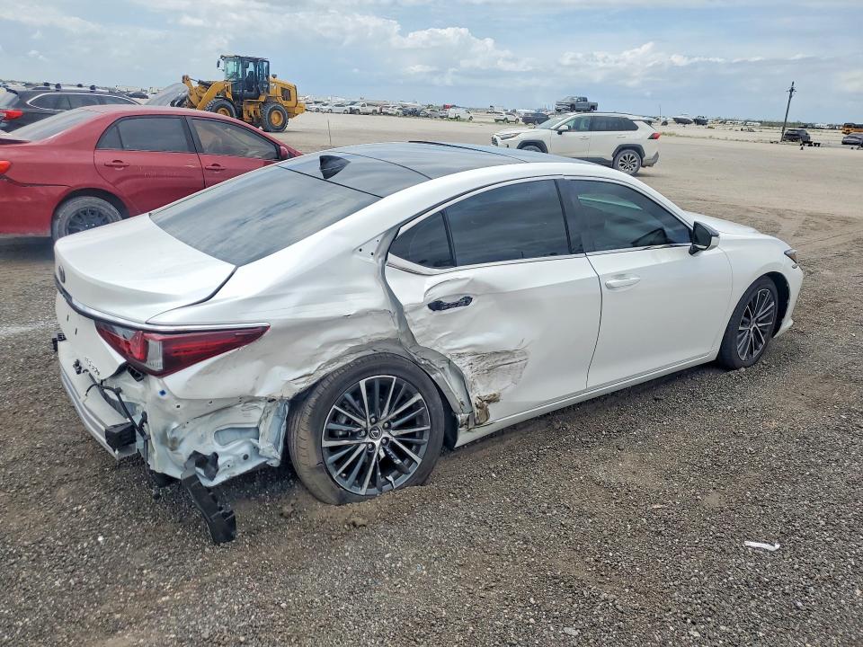 2022 Lexus Es 350 მანქანა იყიდება აუქციონზე, vin: 58ADZ1B16NU122353, აუქციონის ნომერი: 50854986