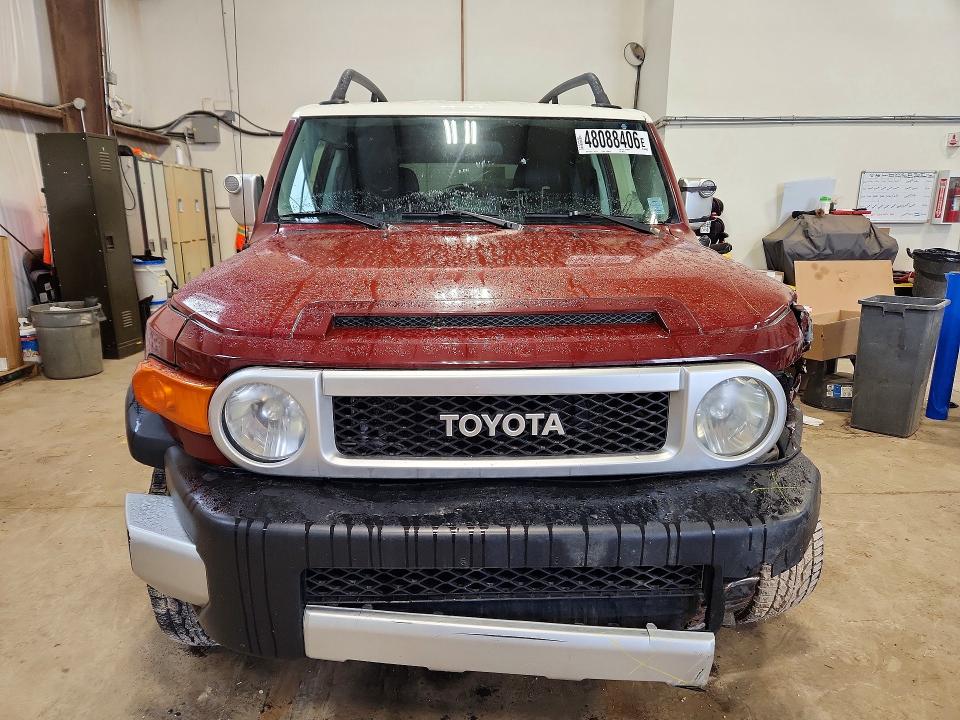2008 Toyota Fj Cruiser მანქანა იყიდება აუქციონზე, vin: JTEBU11F88K008557, აუქციონის ნომერი: 48088406