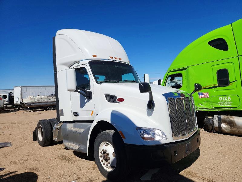 Auction sale of the 2017 Peterbilt 579, vin: 1XPBA48X9HD428411, lot number: 46198386