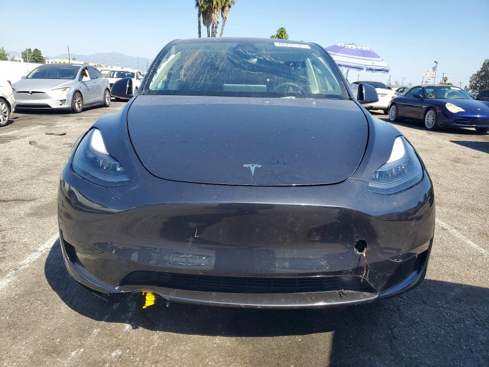 Продажа на аукционе авто 2024 Tesla Model Y, vin: 7SAYGDED8RF176782, номер лота: 48269126