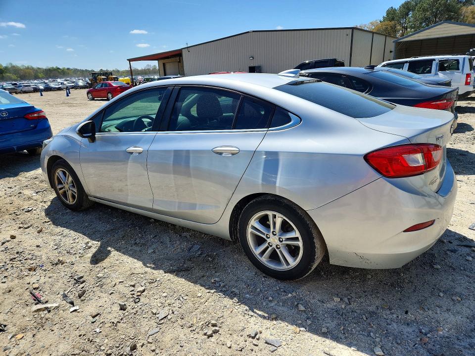 Продажа на аукционе авто 2018 Chevrolet Cruze, vin: 1G1BE5SM6J7222857, номер лота: 47691436