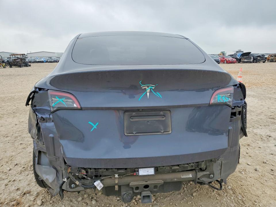 2021 Tesla Model Y მანქანა იყიდება აუქციონზე, vin: 5YJYGAEE2MF295120, აუქციონის ნომერი: 51309356