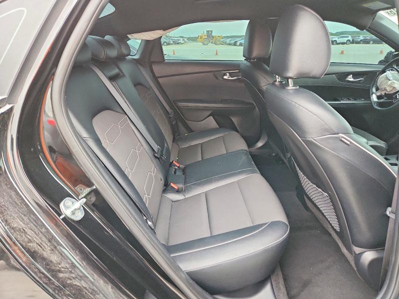 2022 Kia Forte მანქანა იყიდება აუქციონზე, vin: 3KPF54AD0NE489230, აუქციონის ნომერი: 51618916