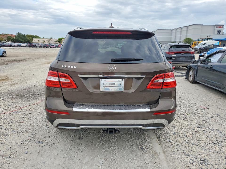 2013 Mercedes-benz Ml მანქანა იყიდება აუქციონზე, vin: 4JGDA5JB3DA157111, აუქციონის ნომერი: 50590466
