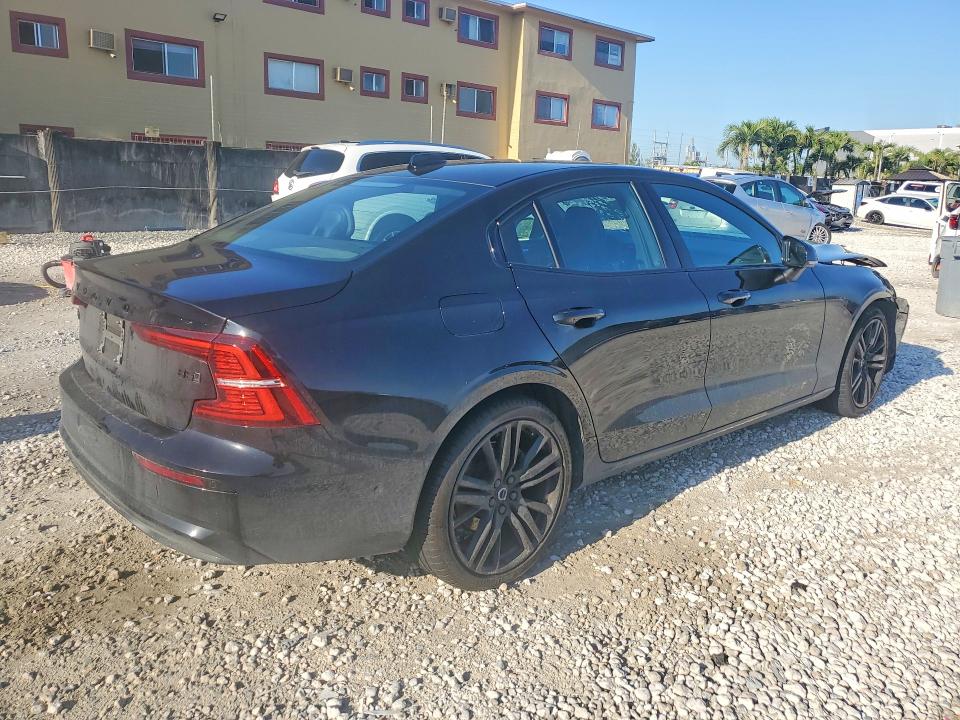 51356826 :رقم المزاد ، 7JRL12THXRG289238 vin ، 2024 Volvo S60 مزاد بيع
