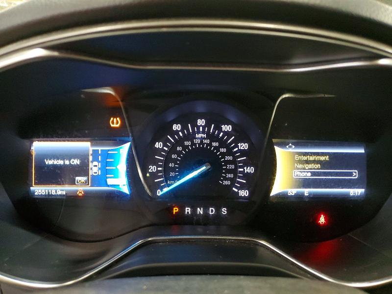 49442686 :رقم المزاد ، 3FA6P0T9XJR118533 vin ، 2018 Ford Fusion مزاد بيع
