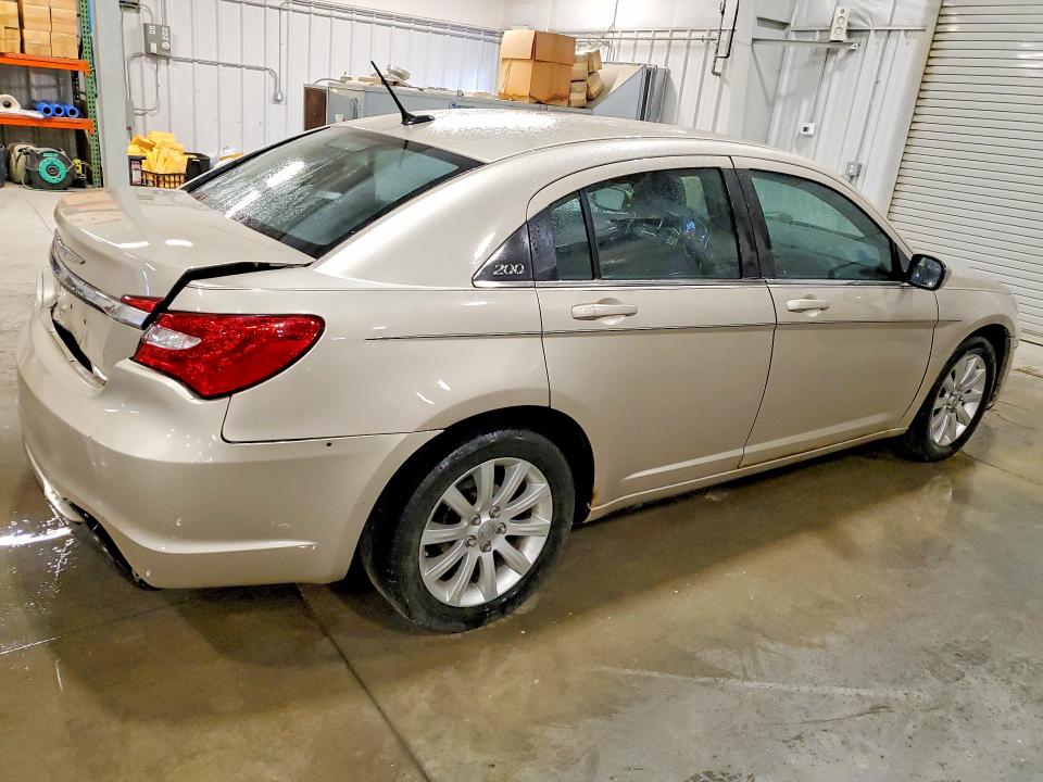 Продажа на аукционе авто 2014 Chrysler 200, vin: 1C3CCBAB2EN143465, номер лота: 49567596
