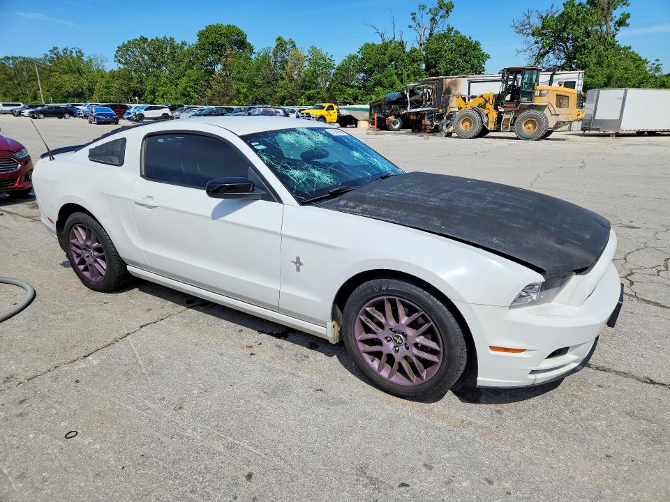 2014 Ford Mustang მანქანა იყიდება აუქციონზე, vin: 1ZVBP8AM3E5301776, აუქციონის ნომერი: 51838866