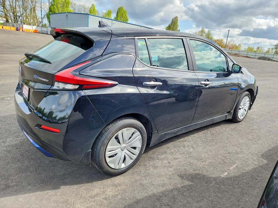 2021 Nissan Leaf მანქანა იყიდება აუქციონზე, vin: 1N4AZ1BV3MC553633, აუქციონის ნომერი: 49046136