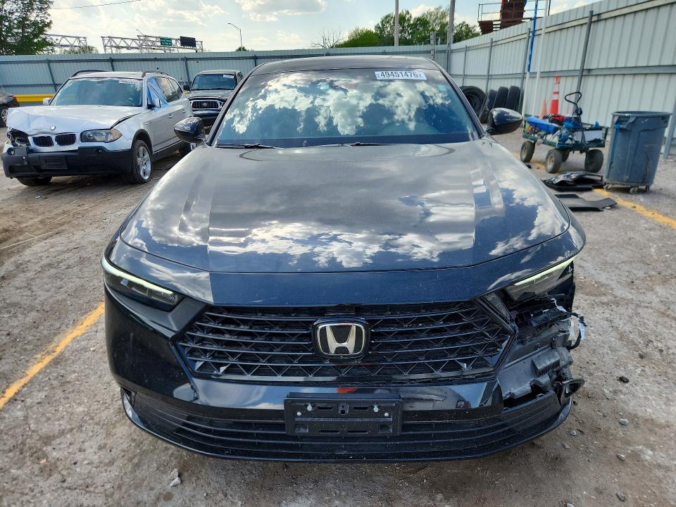 49451476 :رقم المزاد ، 1HGCY2F78RA074992 vin ، 2024 Honda Accord مزاد بيع