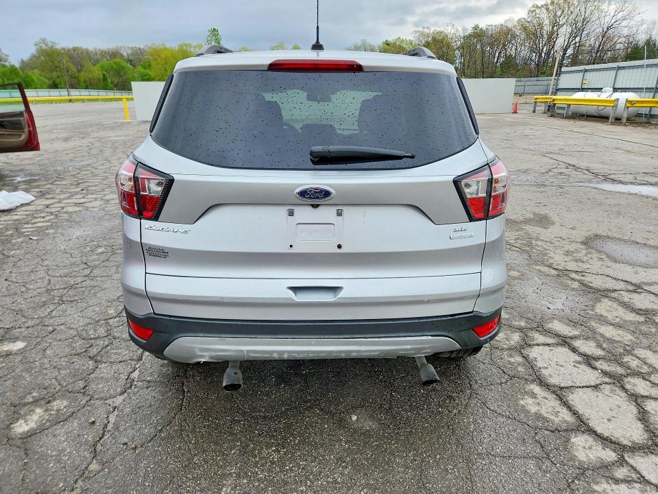 Продаж на аукціоні авто 2018 Ford Escape, vin: 1FMCU0GD9JUD43924, номер лоту: 50124536
